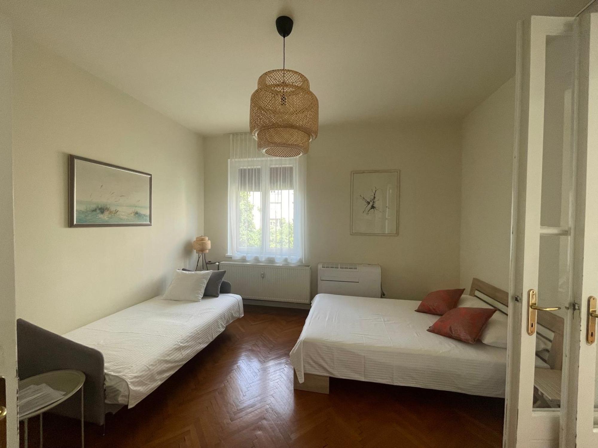 Apartment Joja Любляна Екстериор снимка